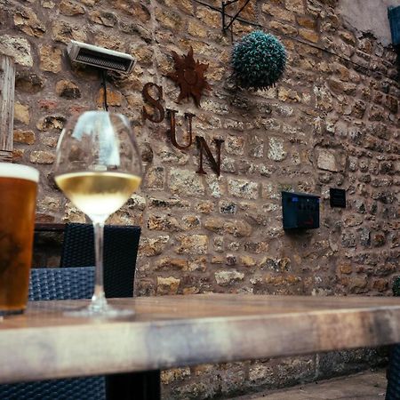 The Sun Hotel & Bar Lancaster Esterno foto